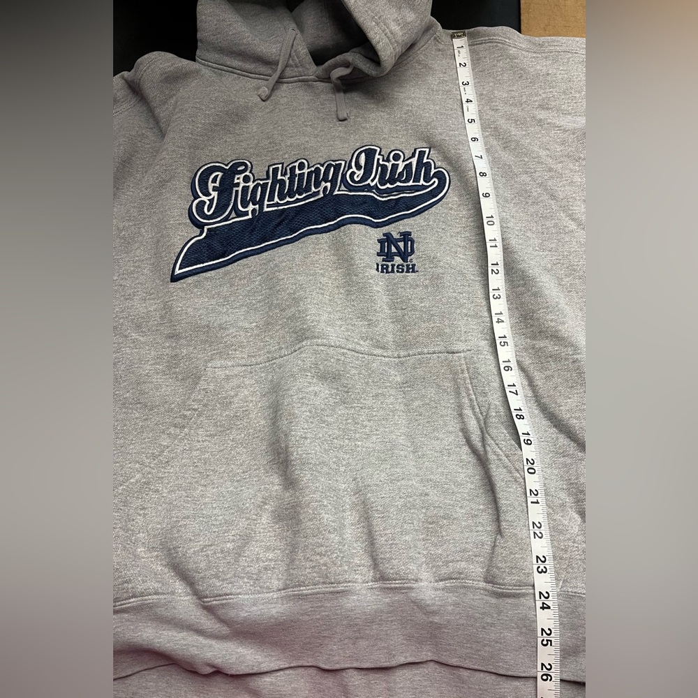 Notre Dame sweatshirt - Size: XL - gently worn, very nice - Picture 8 of 8
